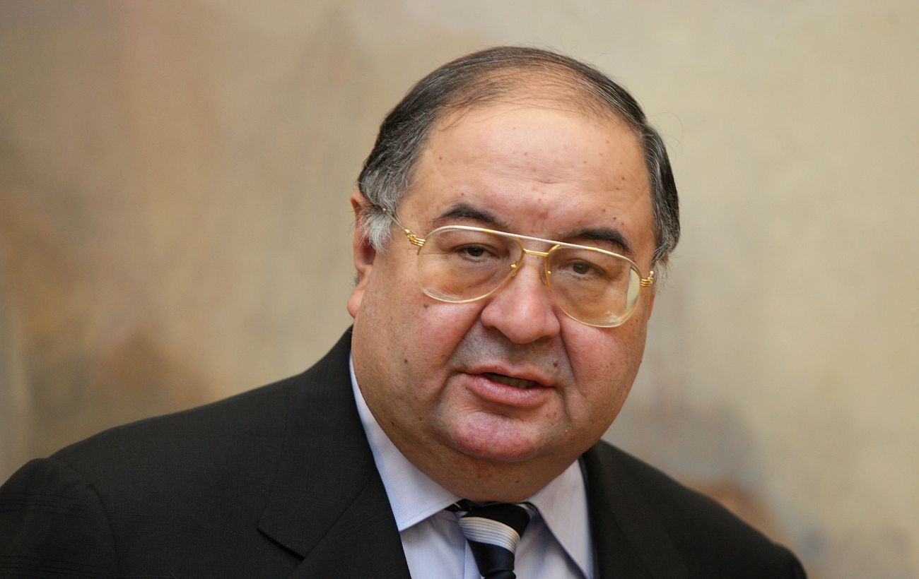 Олигархов РФ Усманова и Фридмана пока оставили в санкционном списке, - журналист