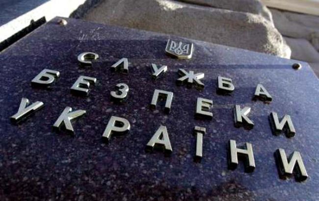 В Харькове сотрудницу полиции задержали на взятке за выдачу разрешений на травматику