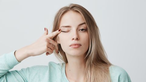 Названы симптомы в глазах, которые сигнализируют о раке: на что обратить внимание