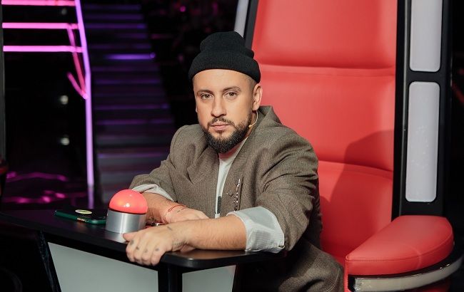 MONATIK объяснил, что заставляет тренеров до последнего не нажимать красную кнопку на Голосе страны 10