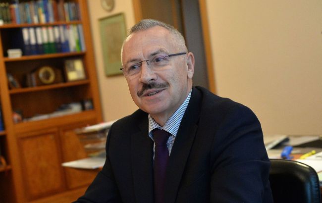 Глава Конституционного суда Украины может потерять должность: что стало причиной