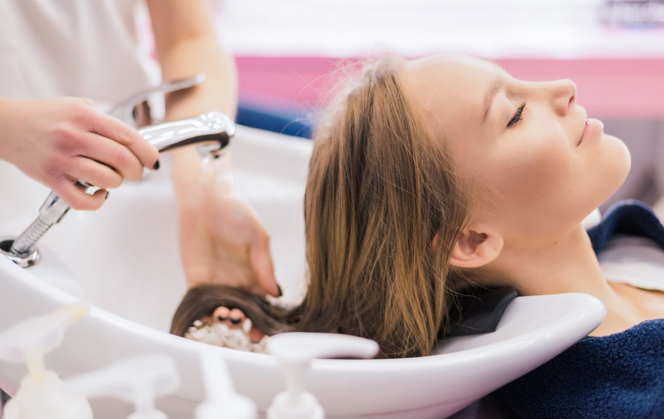 Чи можна мити голову та прибирати на Страсну п’ятницю: мало хто про це знає