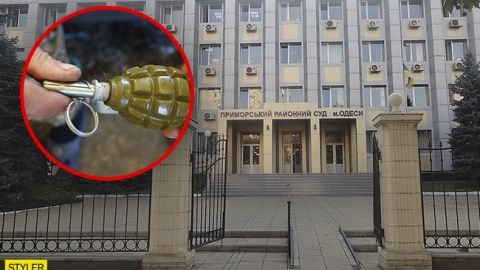 В Одессе мужчина в "клетке" хотел взорвать здание суда: видео с места ЧП