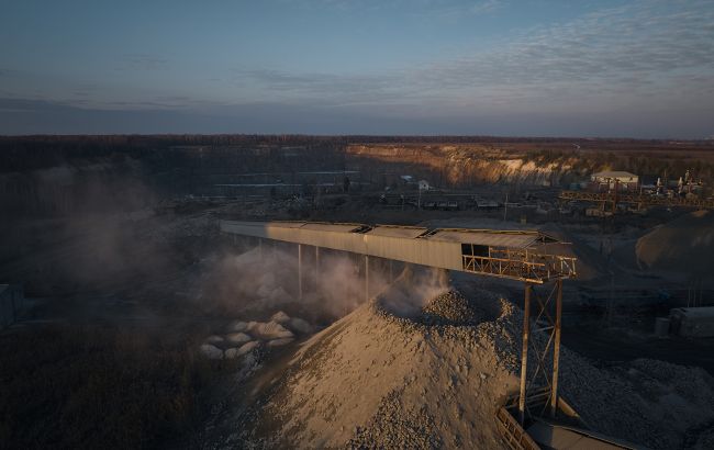 Украина может внести свои правки в соглашение по редкоземам уже на этой неделе, - Bloomberg