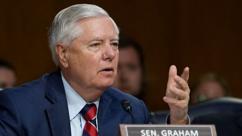 Трамп прагне миру між Росією та Україною і підштовхує до цього сторони, - сенатор Грем