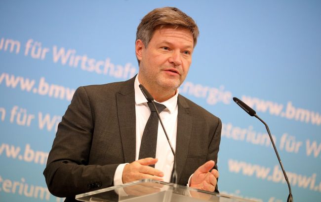 Німеччина прискорить закупівлі зброї на тлі агресії РФ, - глава Мінекономіки
