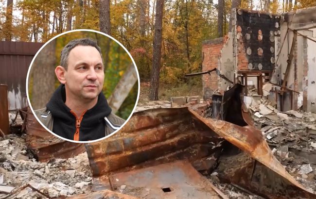 Харчишин показал, как разбирает руины своего дома под Киевом: осталась только печь