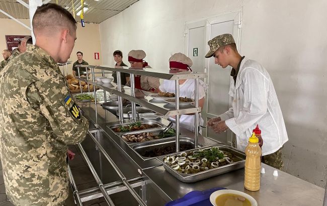 Міноборони масштабує реформу системи харчування в ЗСУ: коли та як