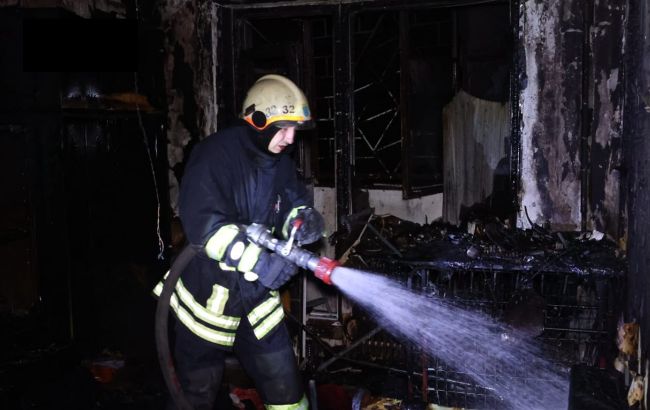 В Харькове произошел пожар в многоквартирном доме: есть погибшие