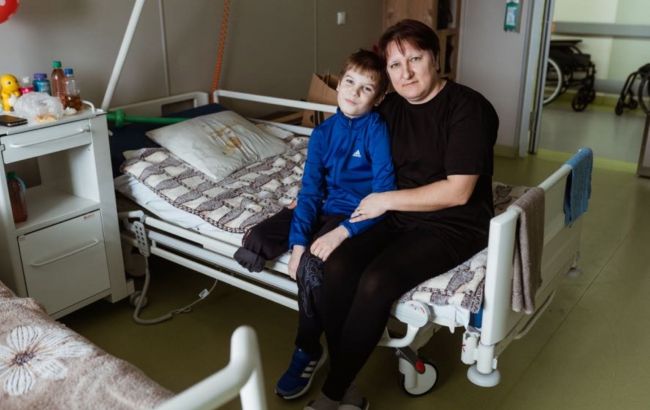 Втратив ногу, але вижив. Неймовірна історія порятунку 11-річного Сашка з Харківщини