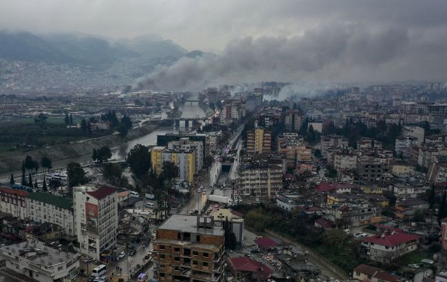 На півдні Туреччини знову зафіксували сильні землетруси