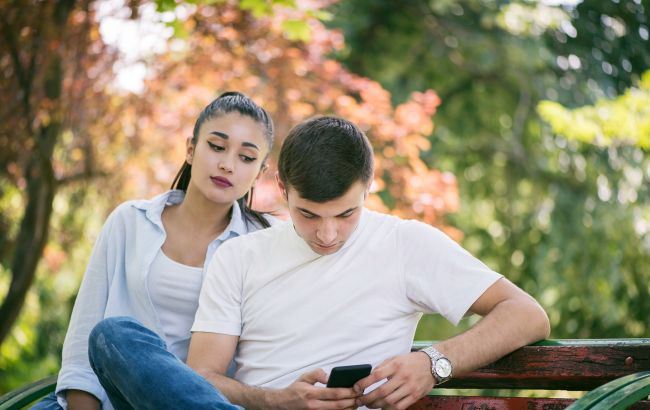 Что женщины делают не так: 7 вещей, которые тихо уничтожают интерес мужчины