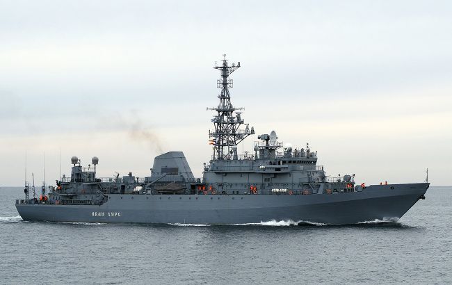 У Міноборони РФ підтвердили атаку на розвідувальний корабель у Чорному морі
