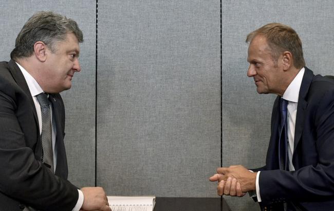 Порошенко и Туск скоординировали позиции по миротворческой миссии ООН на Донбассе