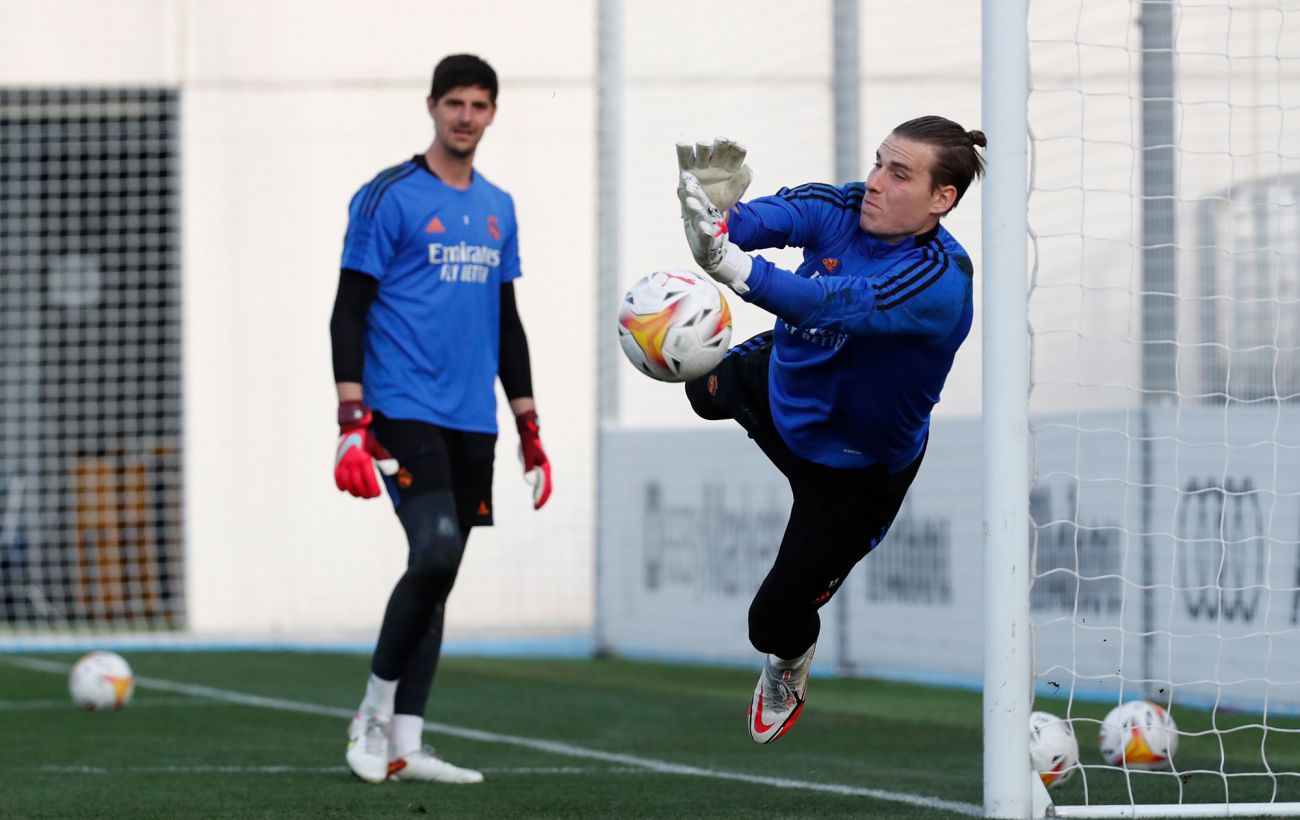 Лунін пропустив чергове тренування “Реала” перед фіналом Ліги чемпіонів: що трапилося