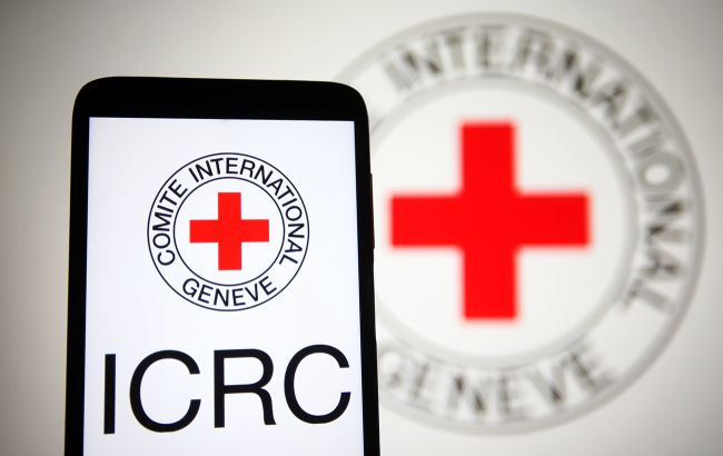 Червоний Хрест призупинив роботу в Україні, - Reuters