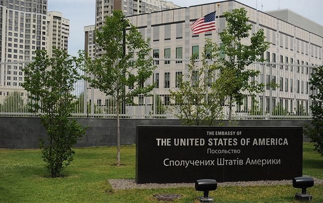 Посольство США вшанувало пам'ять героїв Небесної Сотні