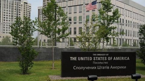 Посольство США закликав американців до обережності через маршу в Києві