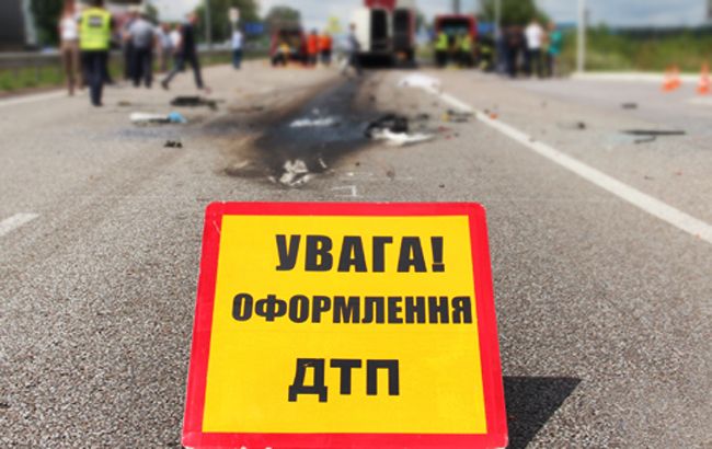 У Чернігівській області перекинувся автобус з дітьми, є постраждалі