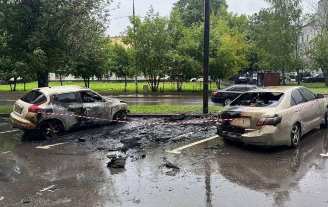 В Москве уничтожили авто руководителя завода по изготовлению дронов для армии РФ, - источники