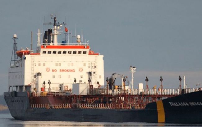 Британия предупредила о возможном захвате танкера у берегов ОАЭ