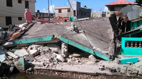 Внаслідок землетрусу в Гаїті загинули 724 людини, кількість жертв може зрости