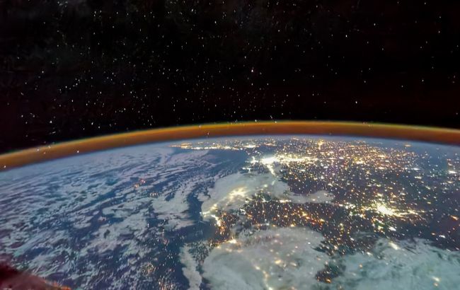 Пекін показав як виглядає Земля з китайської космічної станції: фото і відео