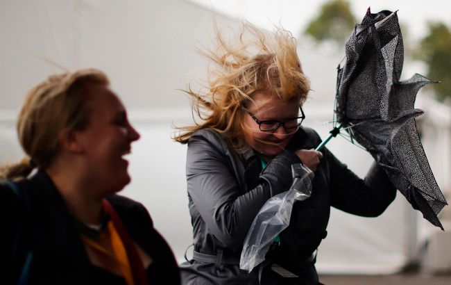 Сразу после "Иды": на США снова надвигается тропический шторм