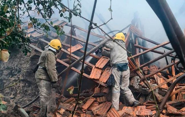 В Запорожской области второй взрыв за сутки: разнесло здание, есть пострадавший