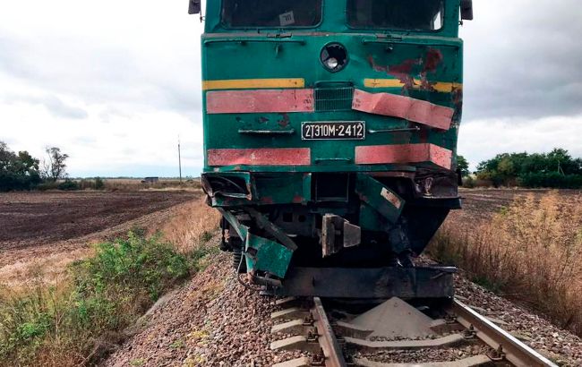В Николаевской области локомотив столкнулся с грузовиком