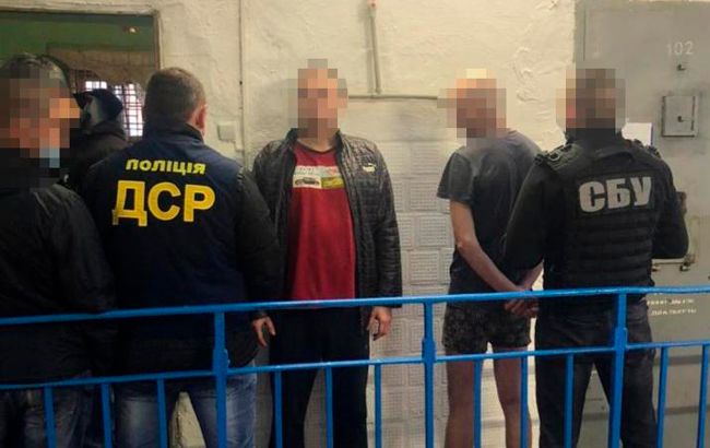 В Кіровоградській області викрили схему постачання наркотиків до СІЗО