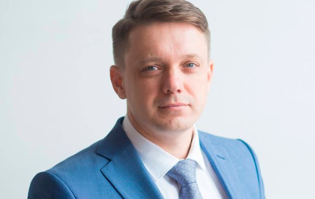 Мецгер йде з посади глави Укрексімбанку після скандалу з журналістами
