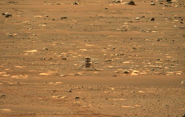 Вертолет NASA совершил 15 полет над Красной планетой. Сделал новую фотографию поверхности