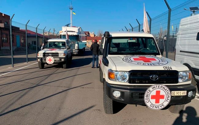 Червоний Хрест відправив в ОРЛО медичні товари для COVID-хворих