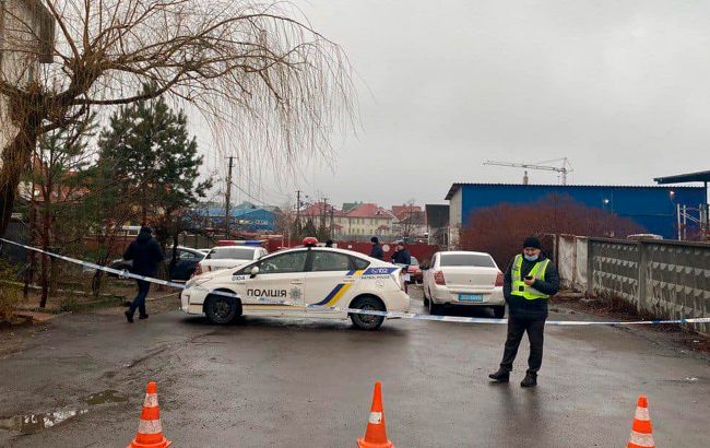 Под Киевом силовики взяли штурмом мужчину, который открыл огонь по людям