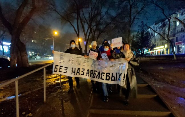 Киргизия усилила охрану границы из-за протестов в Казахстане