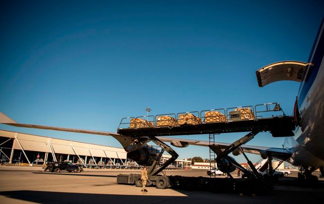 До України направляється друга партія летального озброєння від США