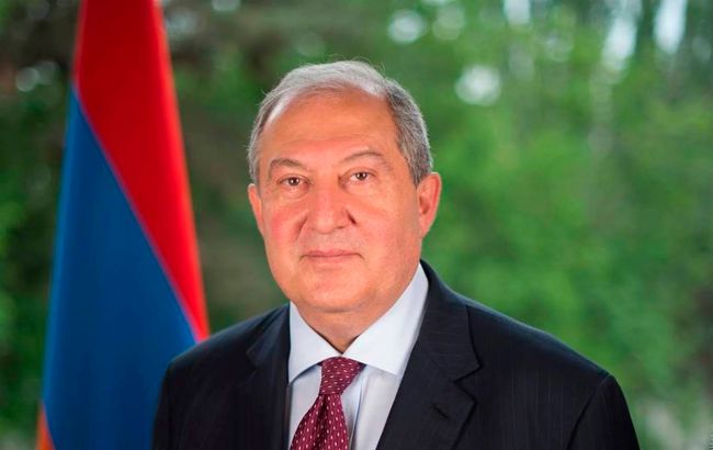 Президент Вірменії подав у відставку