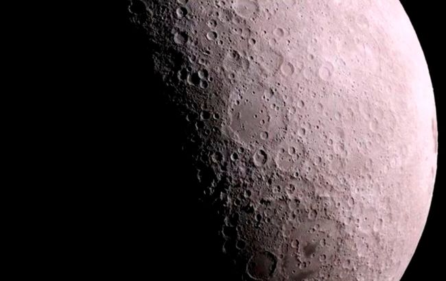 NASA перевело "місячний" супутник в безпечний режим через неполадки