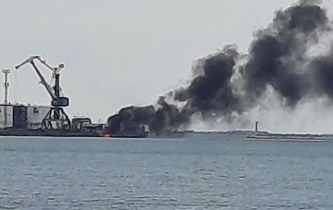 В порту оккупированного Бердянска сильный пожар