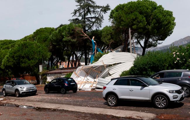 В Италии из-за непогоды погибли два человека. Есть пострадавшие