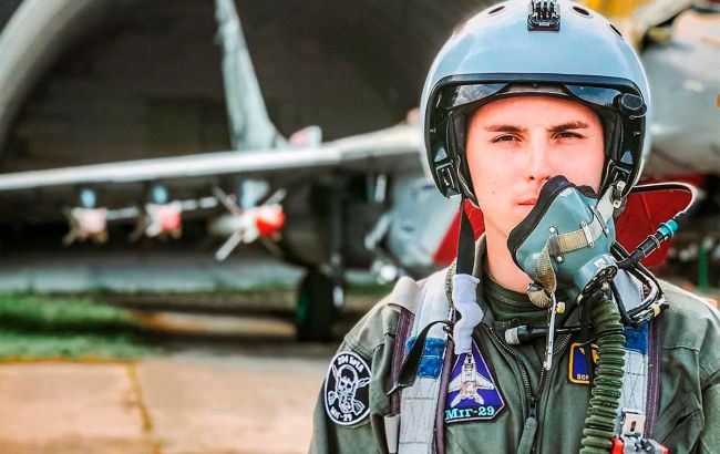 Захищав Вінницьку область від дронів та ракет. Льотчику Karaya присвоїли звання "Героя України"