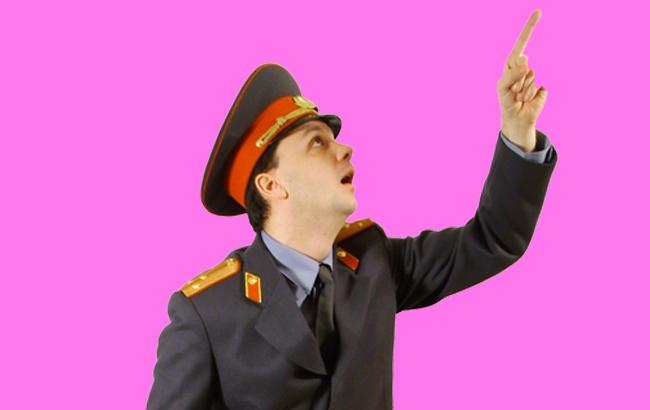 Российским полицейским хотят разрешить стрелять по женщинам