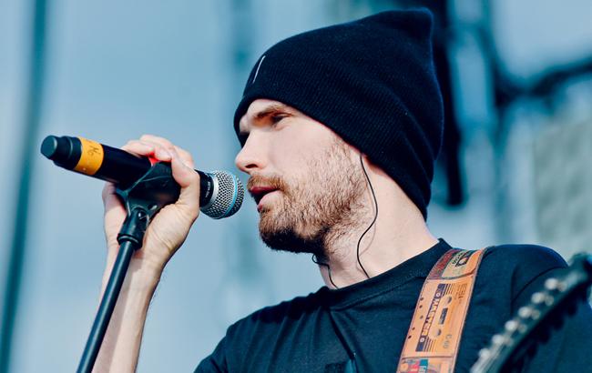 Известный российский рэпер раскритиковал своих соотечественников из-за Украины