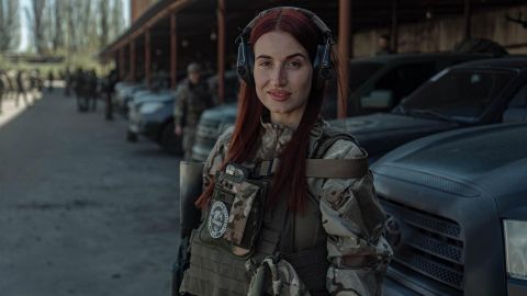 "Я просто доброволец": Эмеральд объяснила, почему она больше не снайперша