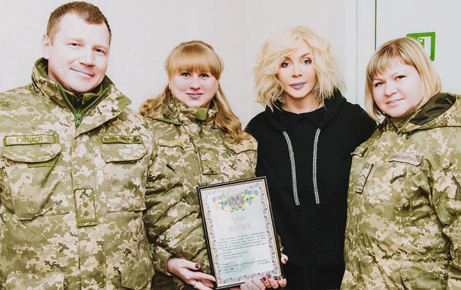 Українська поп-діва запросила всіх на концерт в Донецьку