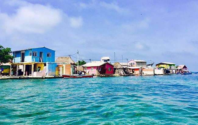 Самый густонаселенный остров в мире: впечатляющие фото и видео
