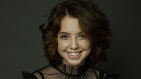 Життя починається знову: історія 17-річної Мілани