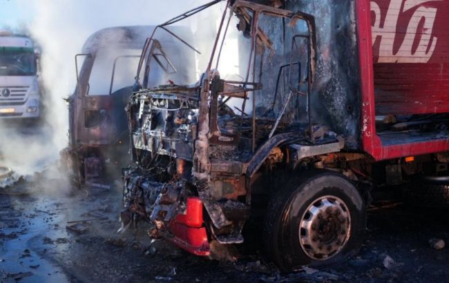 Россия ночью атаковала Запорожье: возник масштабный пожар (фото и видео)