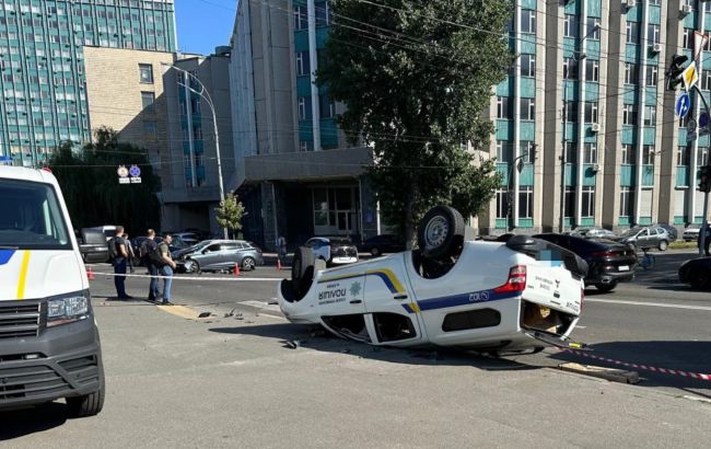 В центре Киева произошло смертельное ДТП с участием полиции: что известно